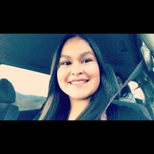 Meet your Posher, Areli